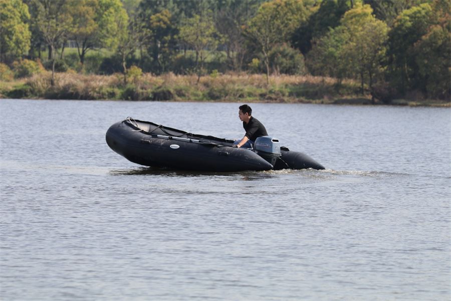 Użu u installazzjoni ta' muturi fuq barra